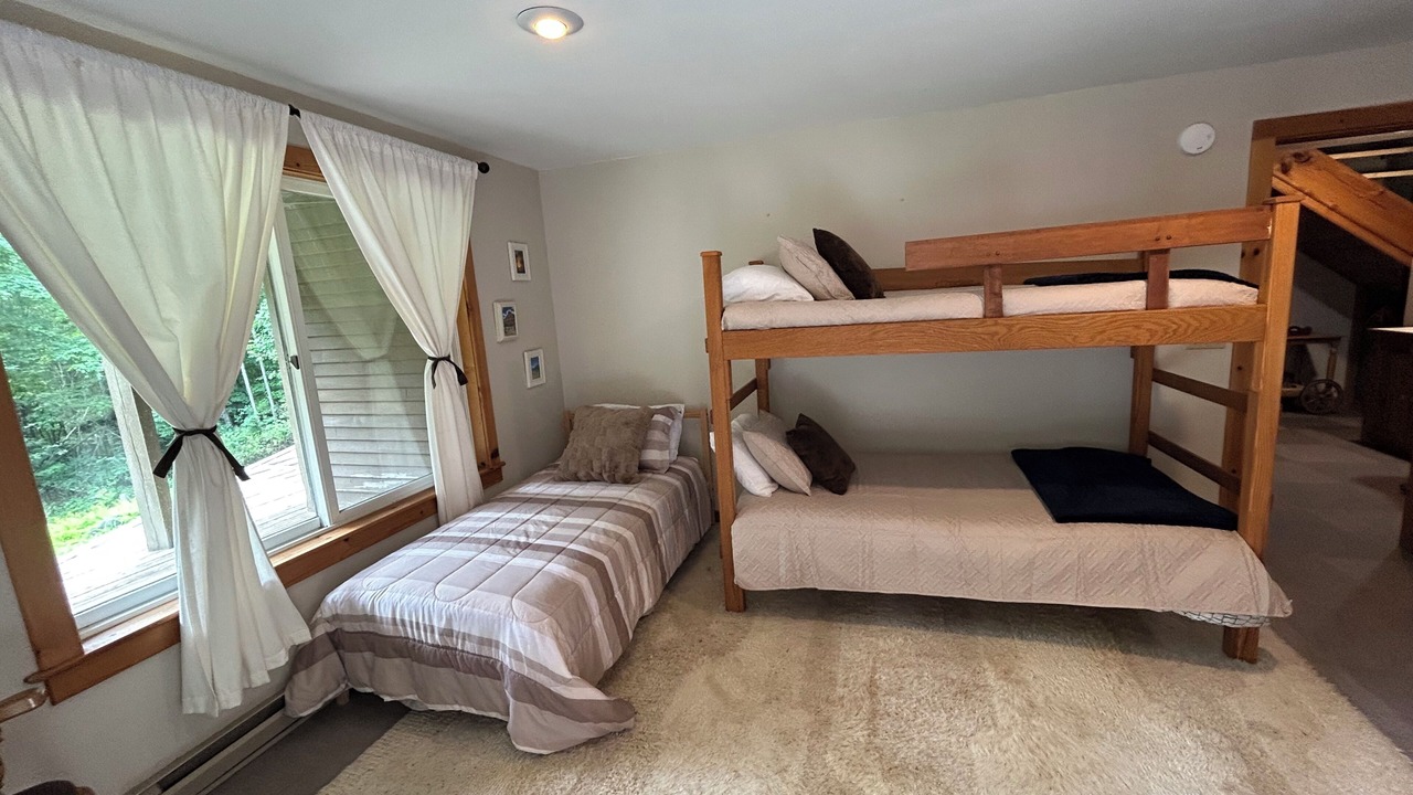 Photo of Bedroom in Ellicottville
