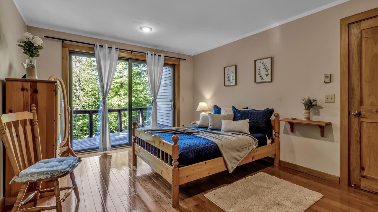 Photo of Bedroom in Ellicottville