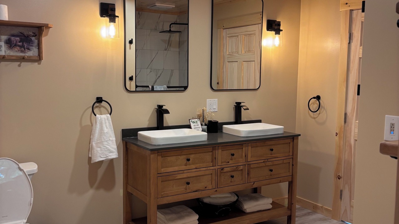 Photo of Bathroom in Ilion