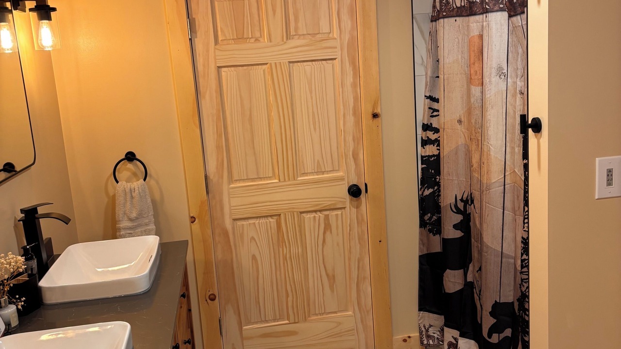 Photo of Bathroom in Ilion