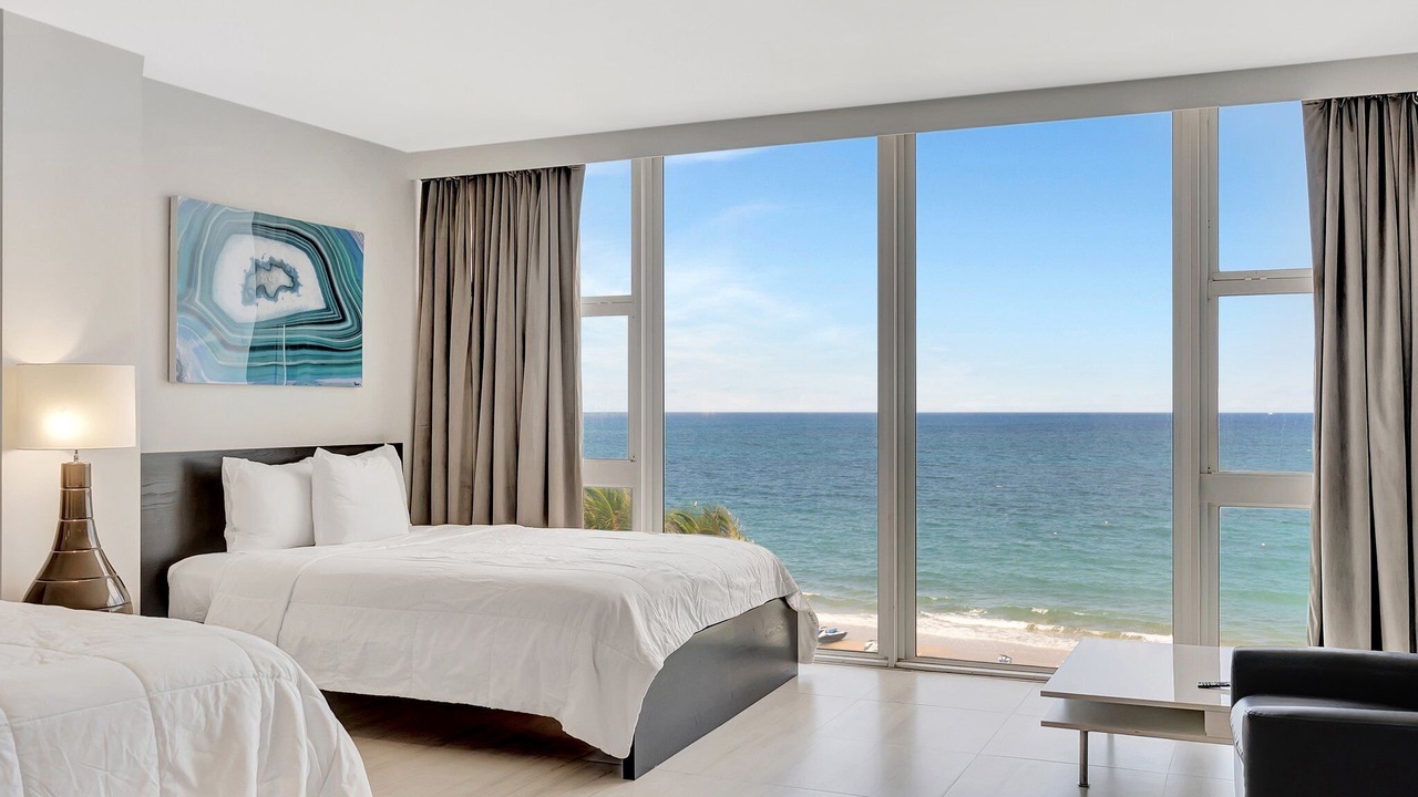 Photo of Bedroom in Bermuda Riviera