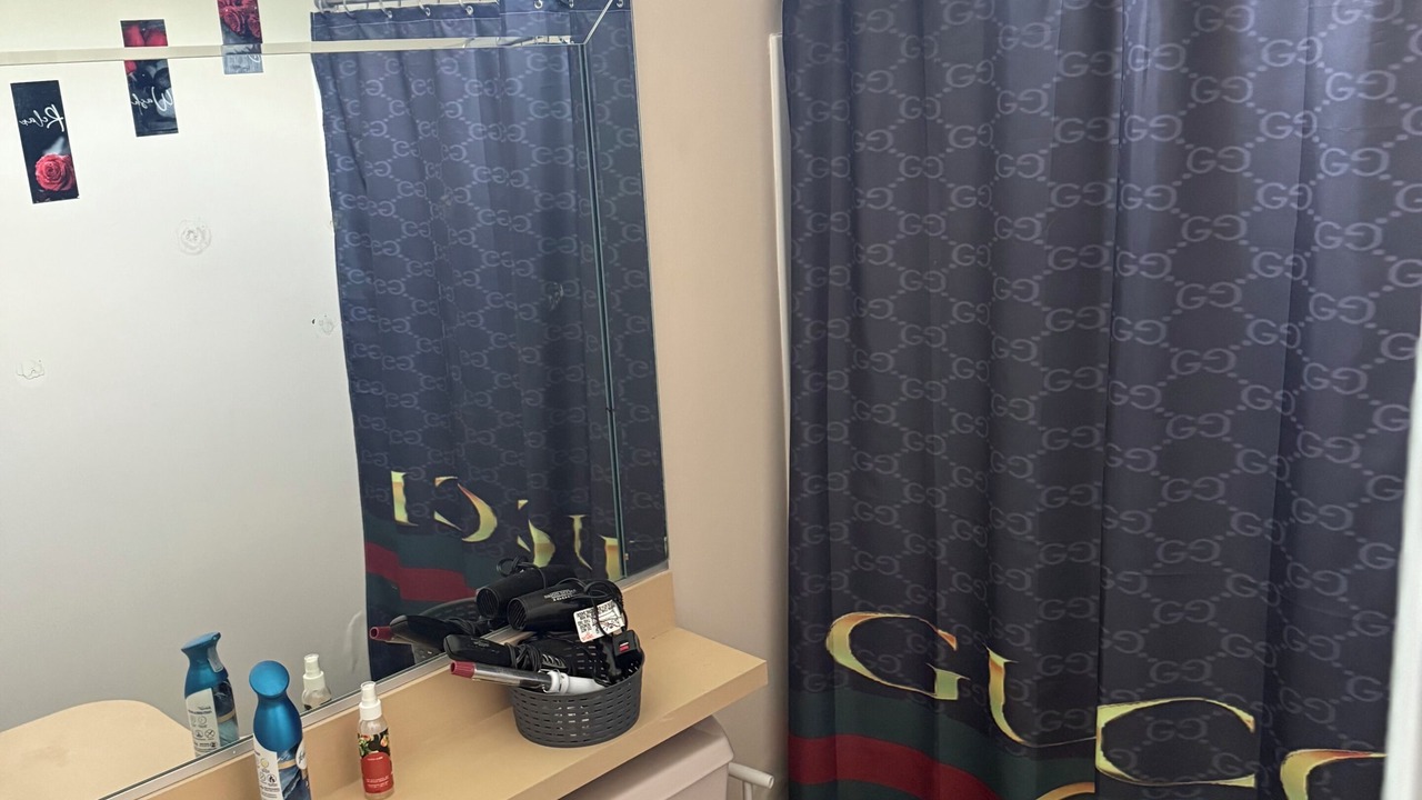 Photo of Bathroom in Greenbrier West