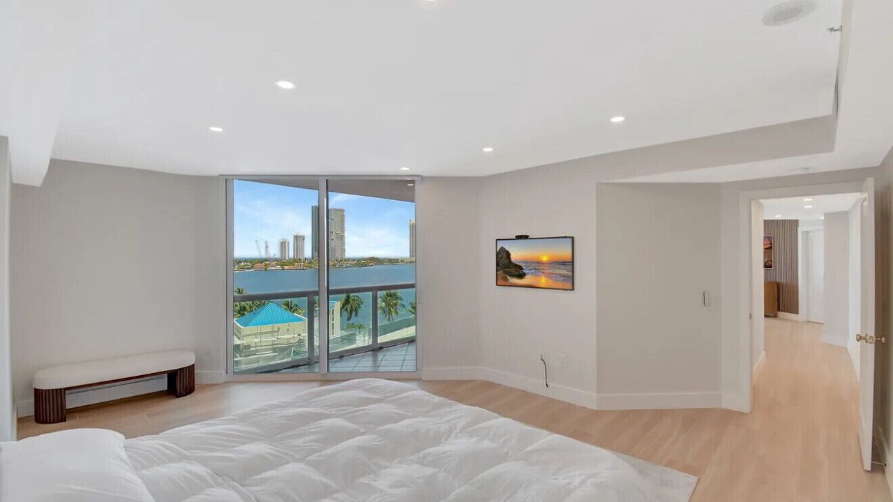 Photo of Bedroom in Aventura