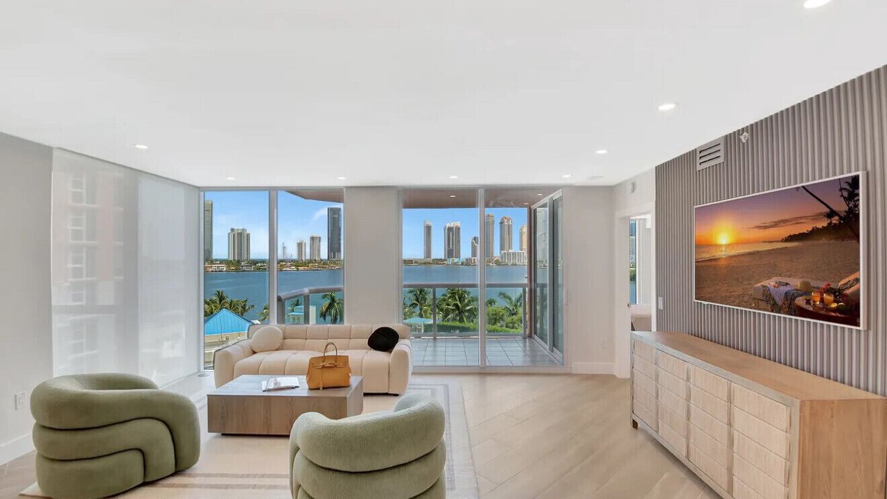Photo of Livingroom in Aventura