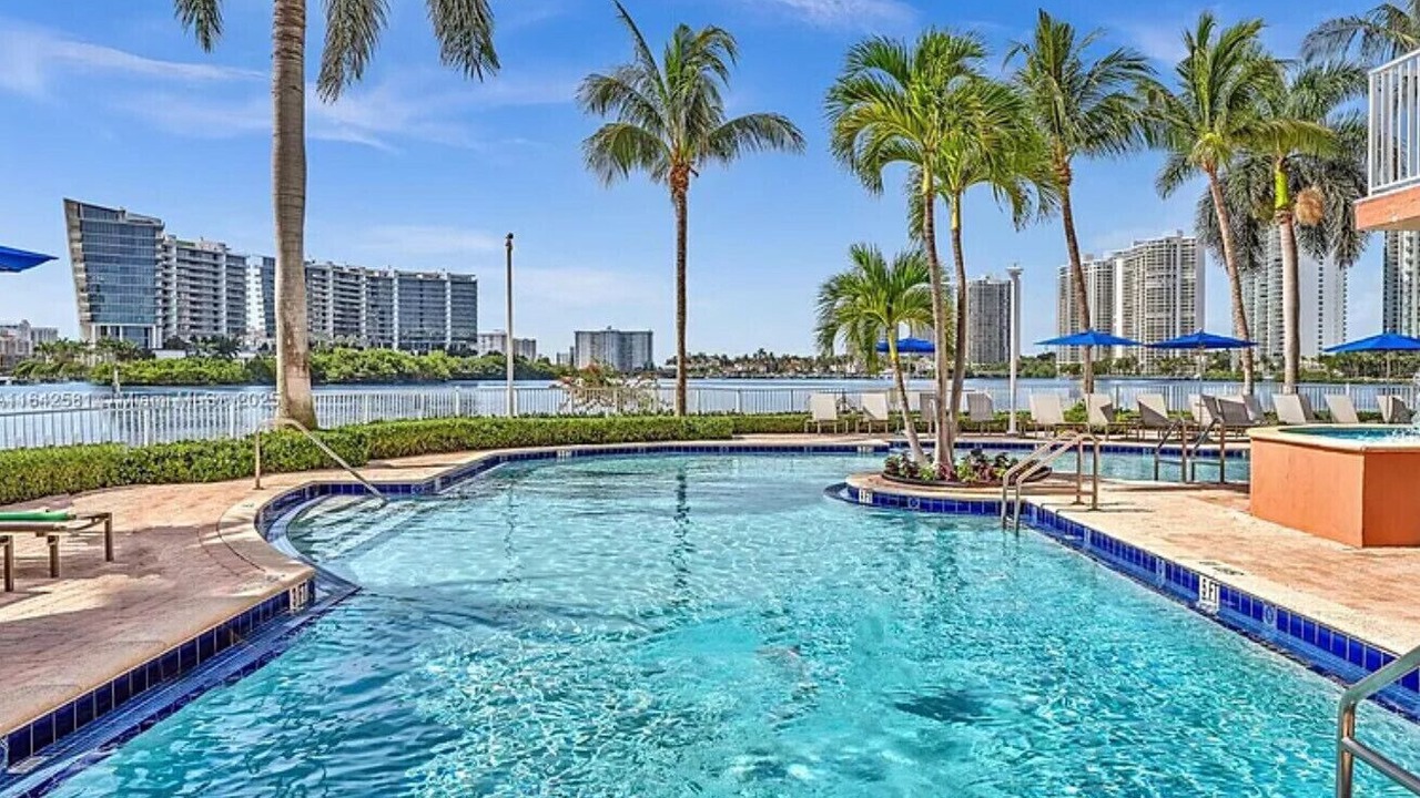 Photo of Outdoor in Aventura
