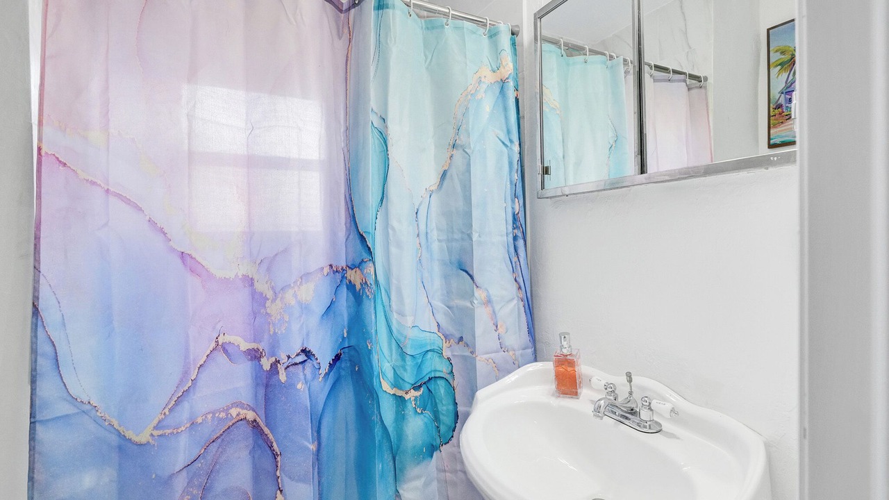 Photo of Bathroom in Hollywood