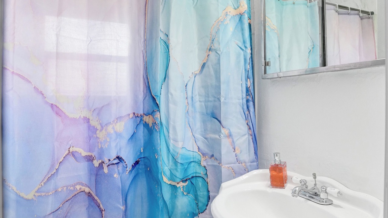Photo of Bathroom in Hollywood