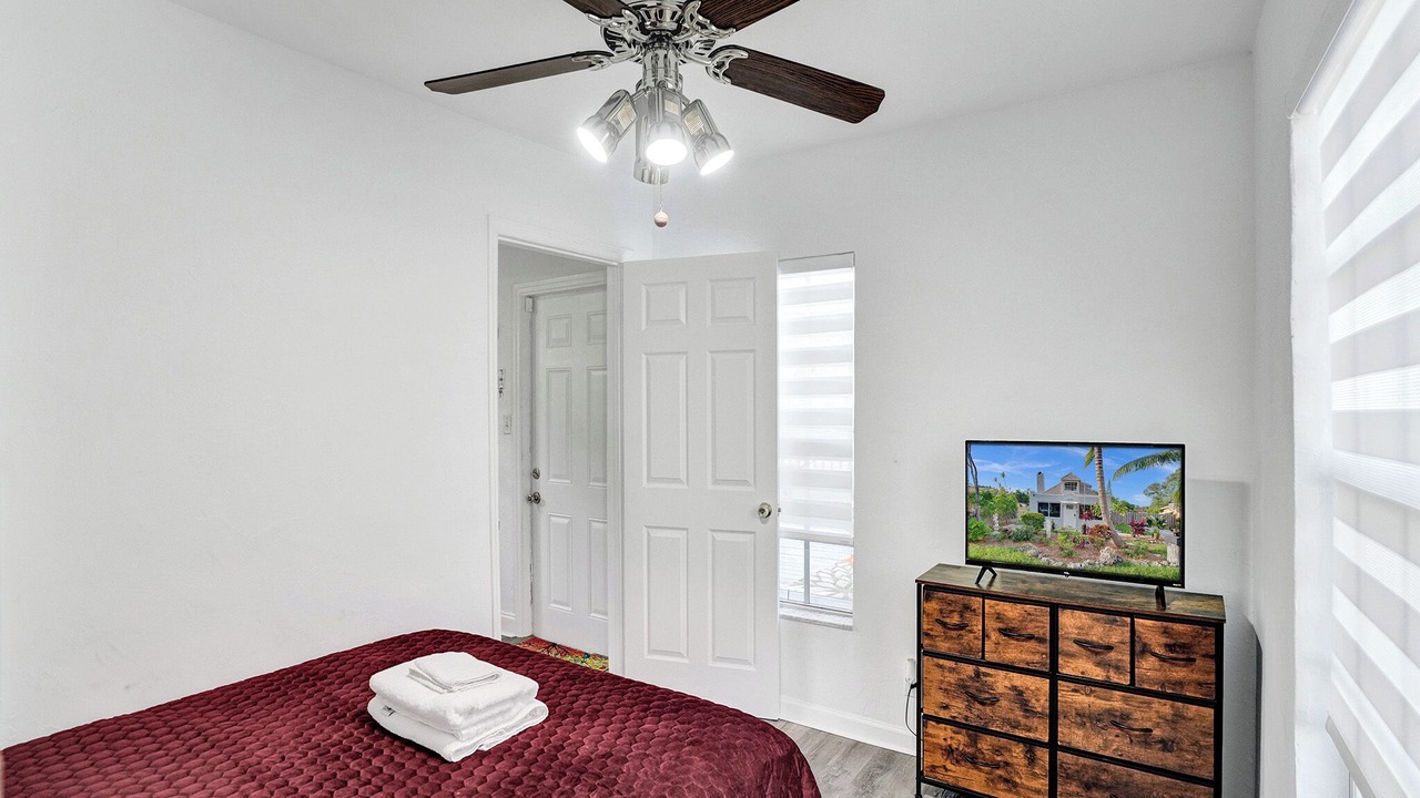 Photo of Bedroom in Hollywood