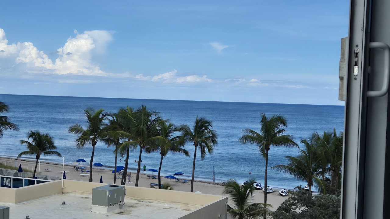 Photo of Others in Bermuda Riviera