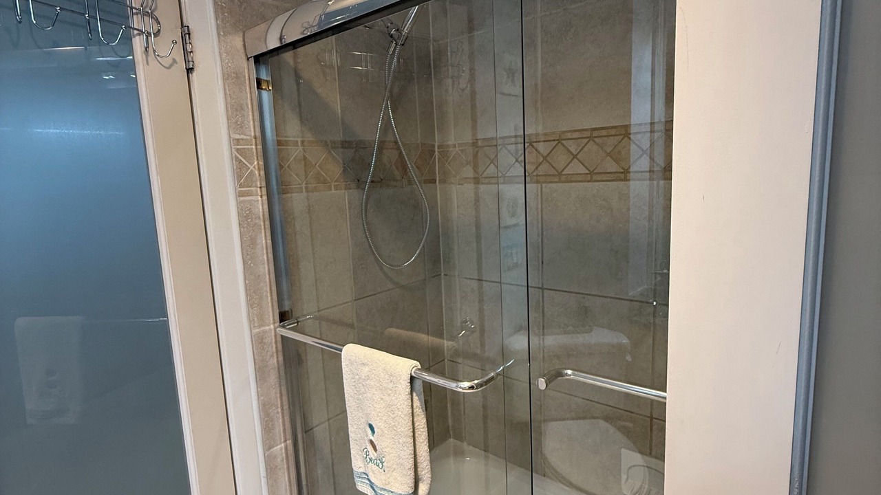 Photo of Bathroom in Dolphin Isles