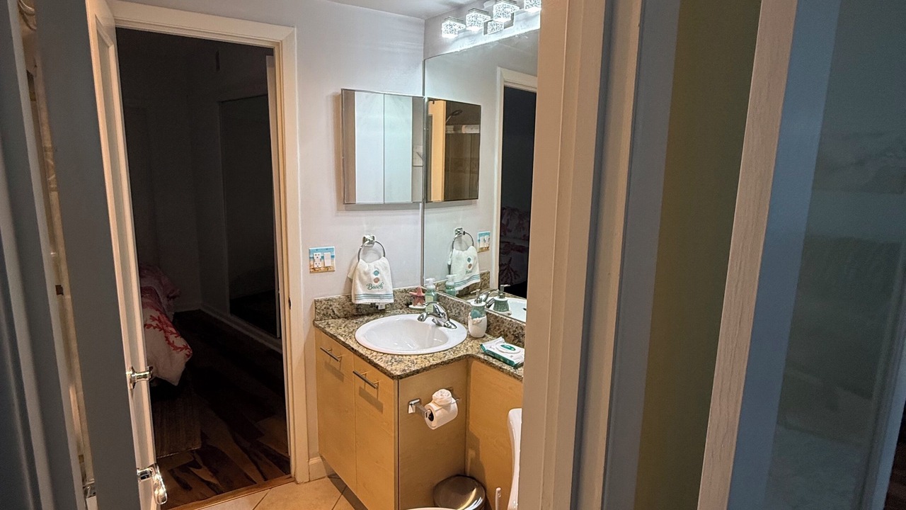 Photo of Bathroom in Dolphin Isles