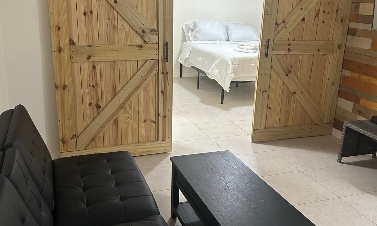 Photo of Bedroom in Pompano Beach