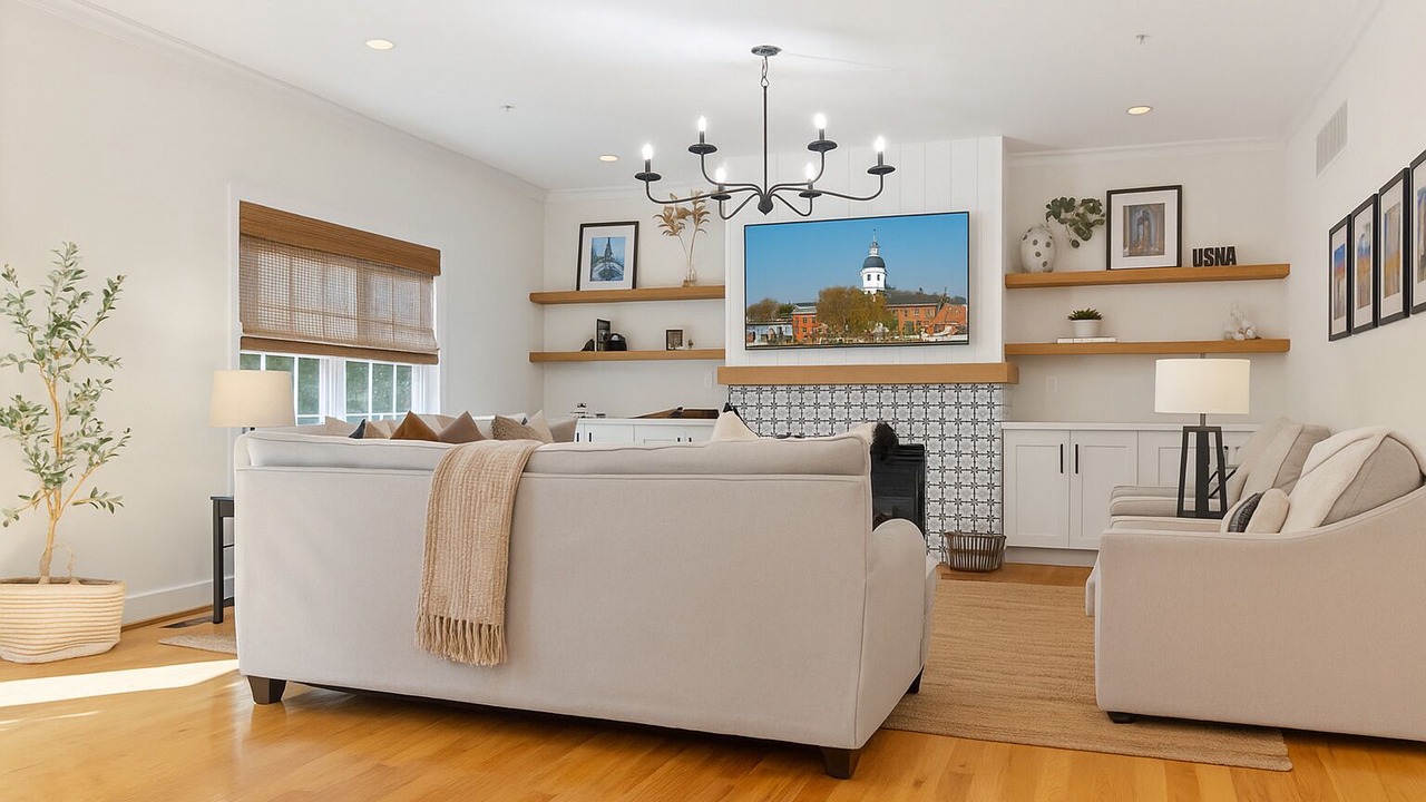Photo of Livingroom in Homewood