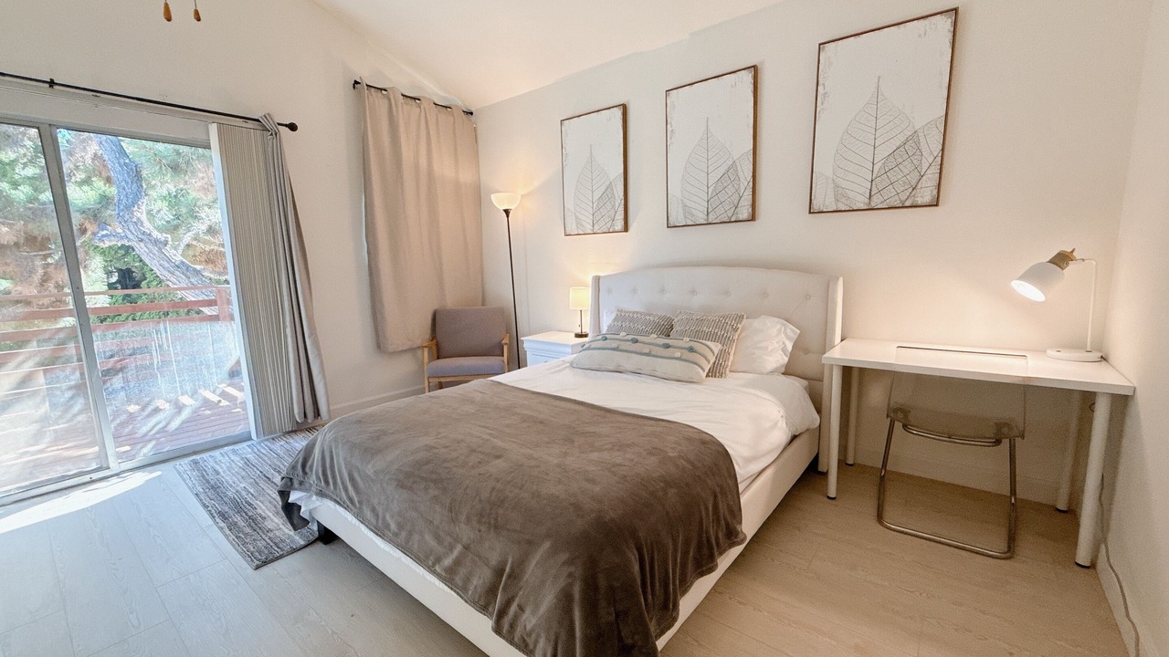Photo of Bedroom in Hacienda Heights