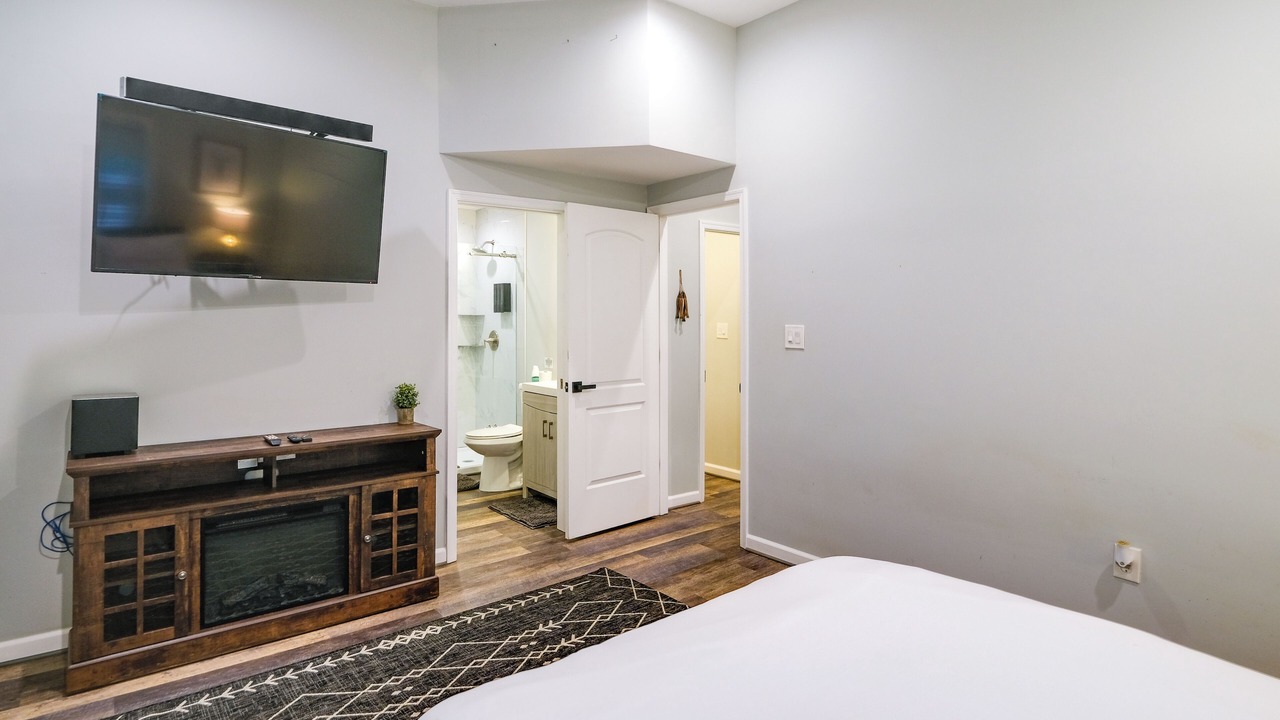 Photo of Bedroom in Pisgah