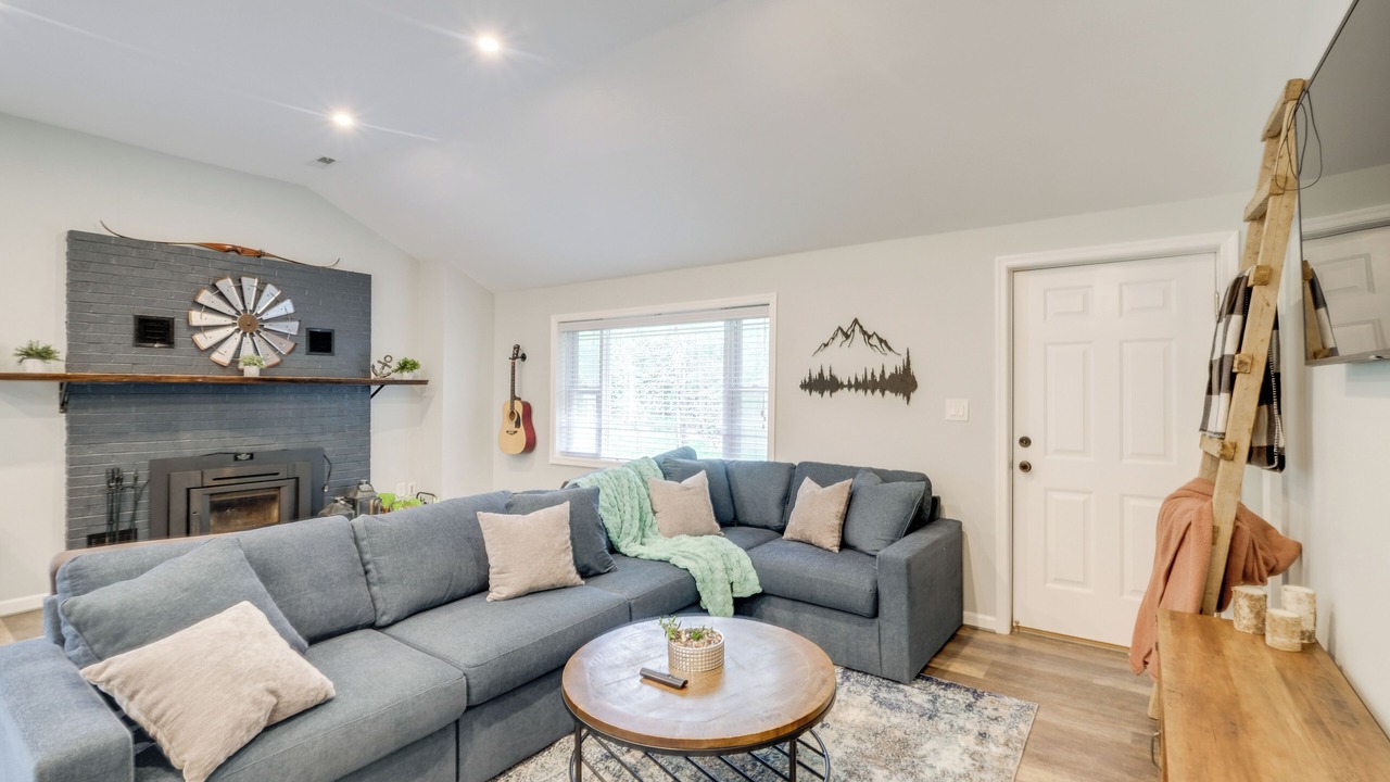 Photo of Bedroom in Pisgah