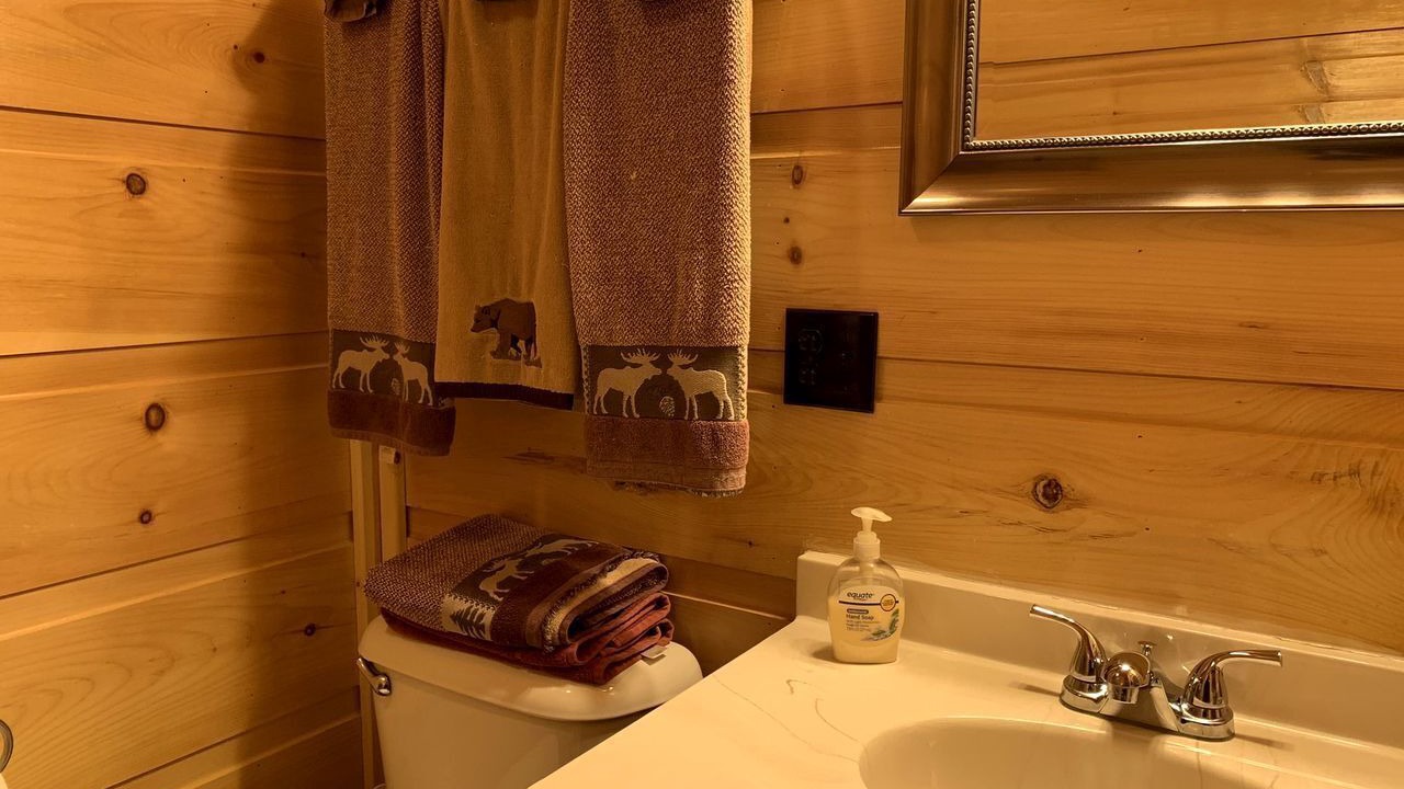 Photo of Bathroom in Mingo
