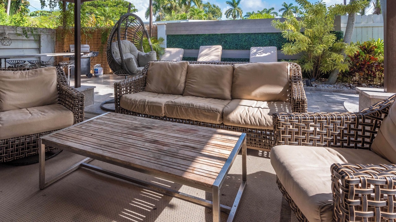 Photo of Patio Balcony in Hollywood Lakes