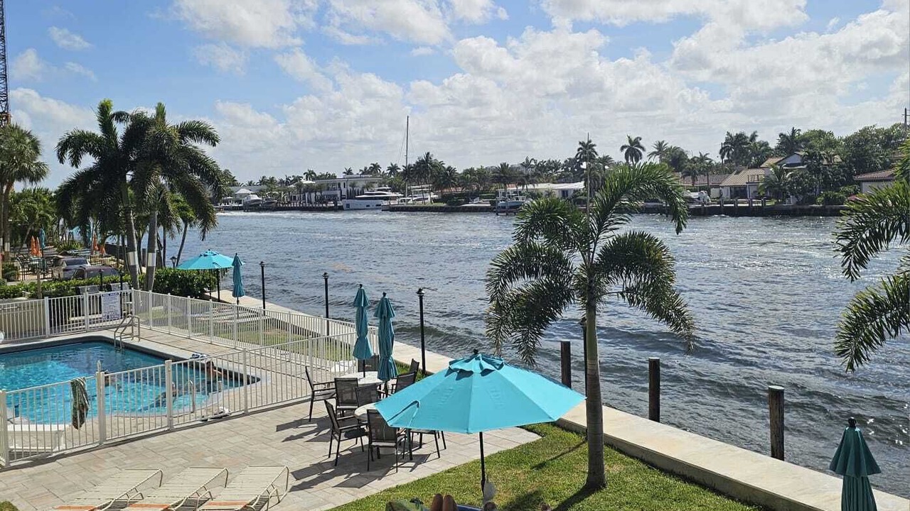 Photo of Outdoor in Pompano Beach