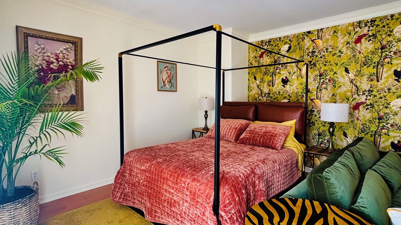Photo of Bedroom in Historic Downtown