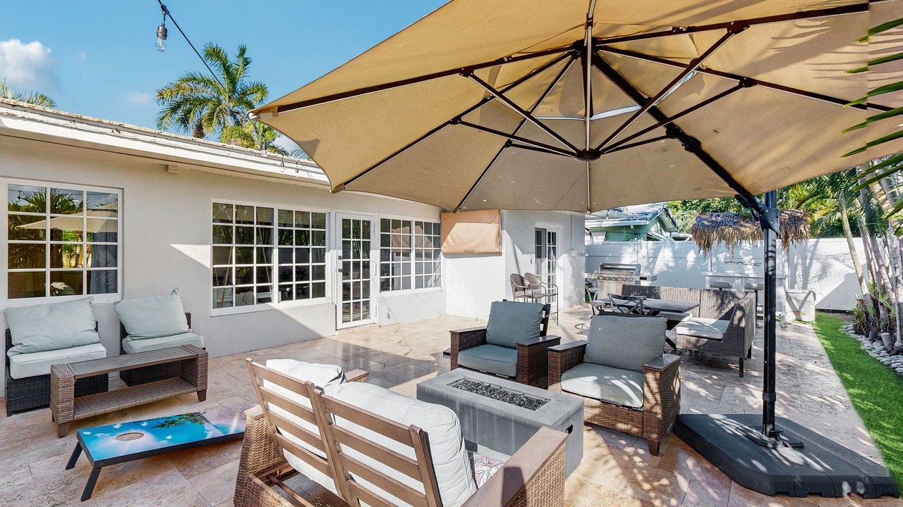 Photo of Patio Balcony in Santa Barbara Estates