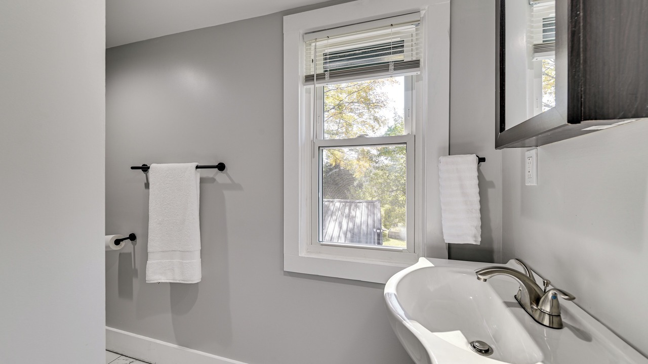 Photo of Bathroom in Lincoln Park