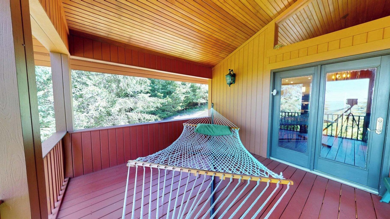 Photo of Patio Balcony in Edray