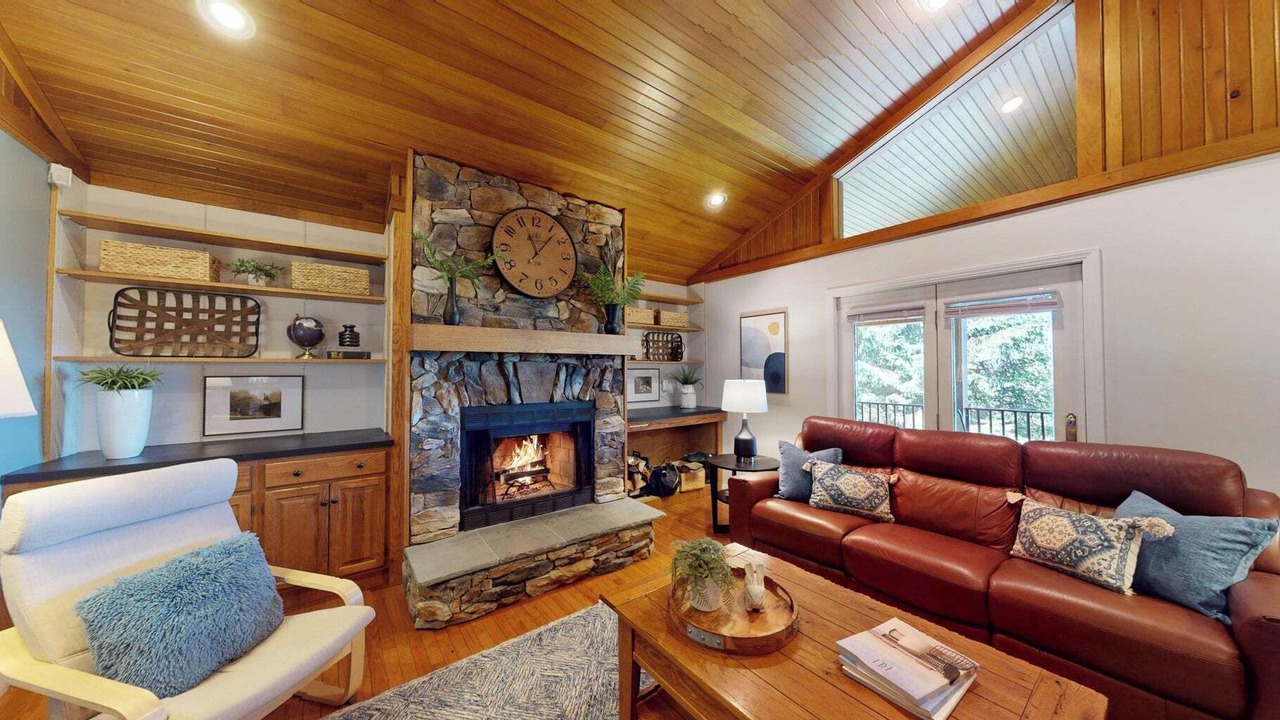 Photo of Livingroom in Edray