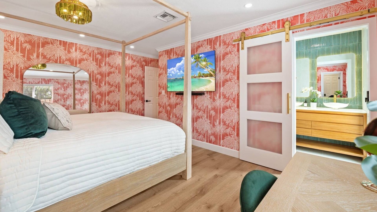 Photo of Bedroom in Central Fort Lauderdale