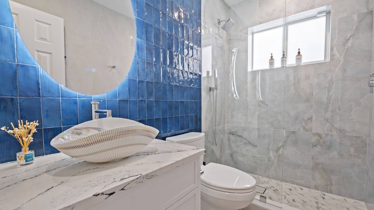 Photo of Bathroom in Central Fort Lauderdale