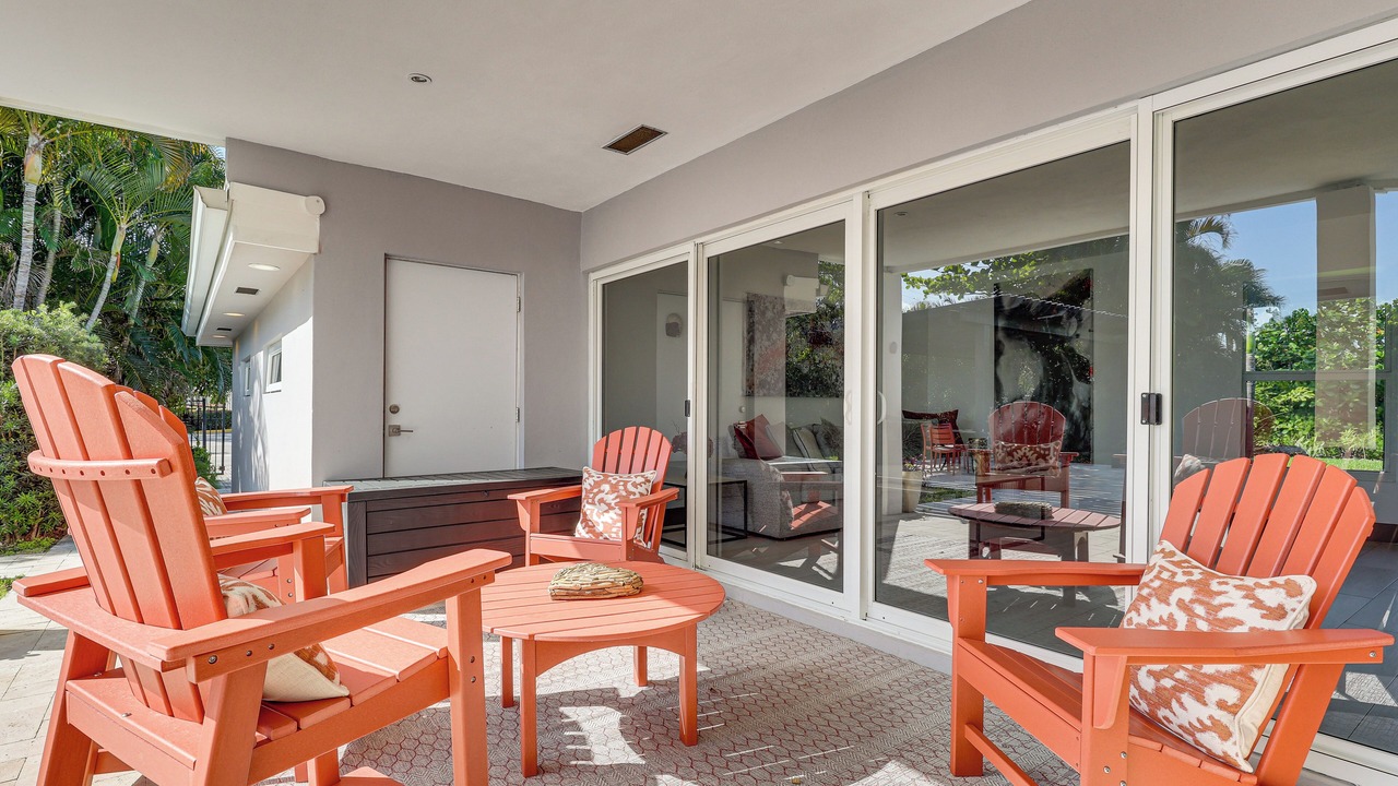 Photo of Patio Balcony in Harbor Beach