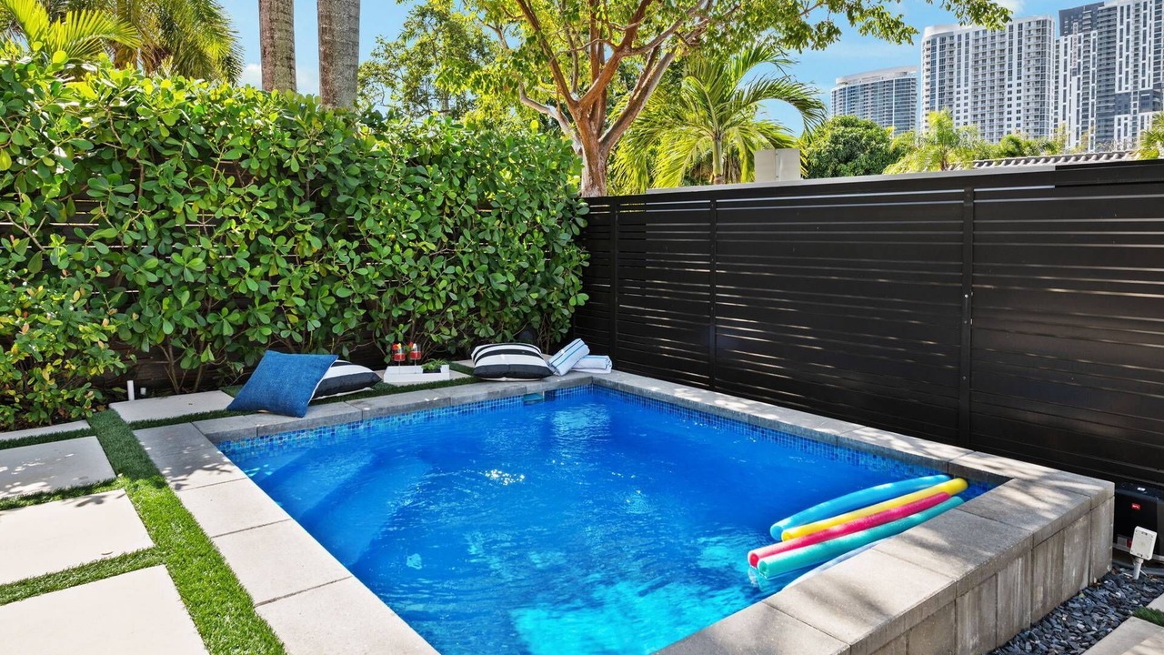 Photo of Outdoor in Beverly Heights