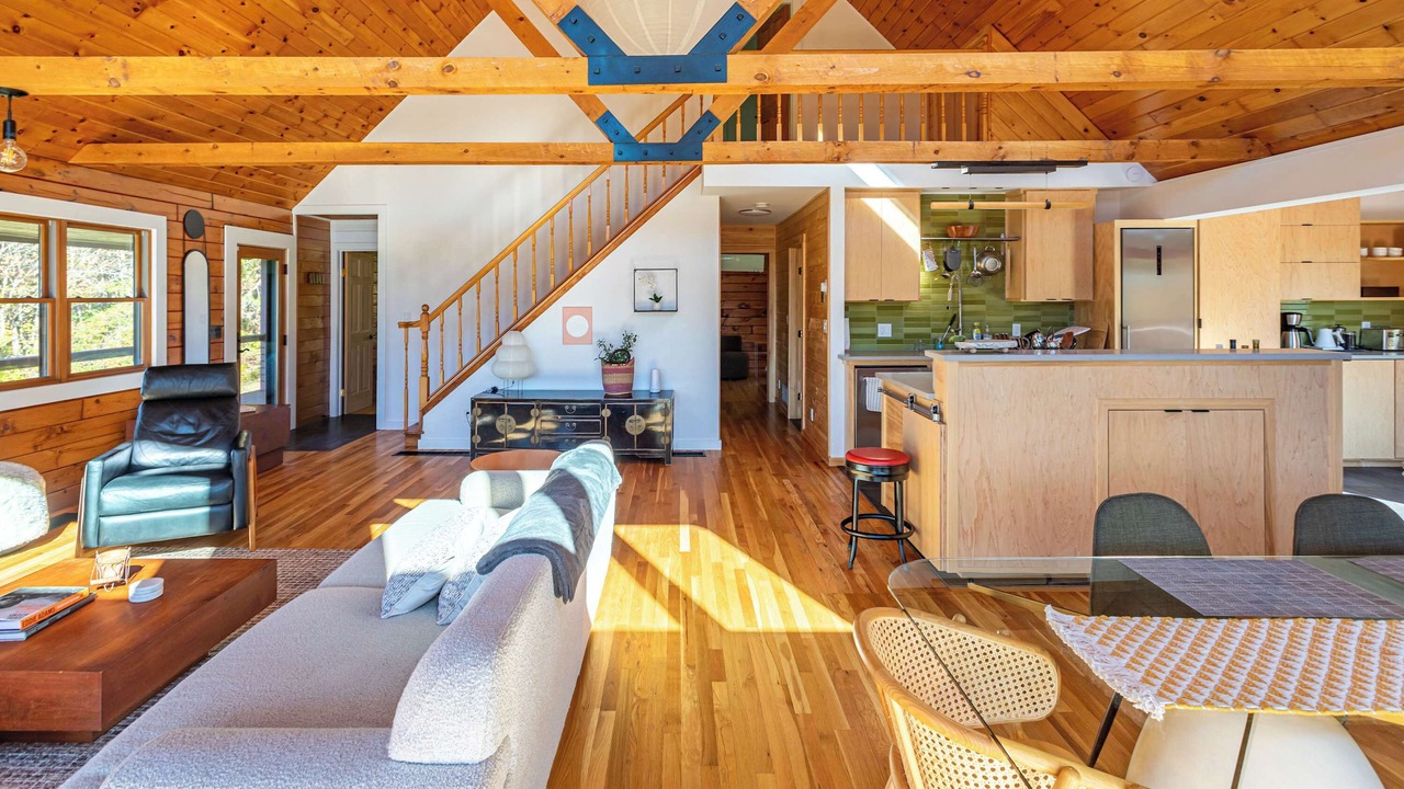 Photo of Livingroom in Schoharie