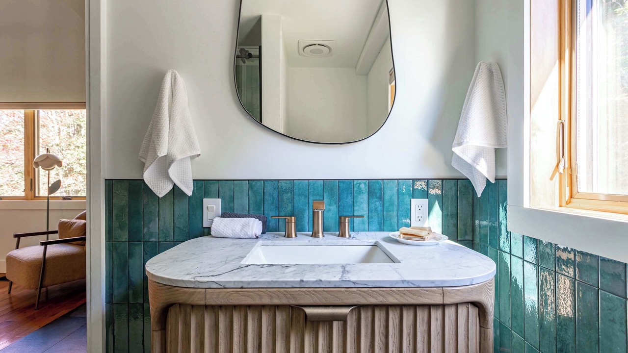 Photo of Bathroom in Schoharie