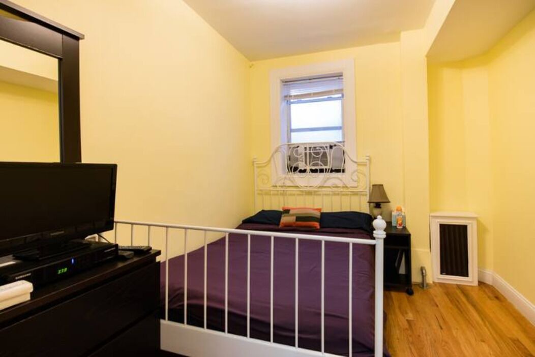 Photo of Bedroom in Crown Heights