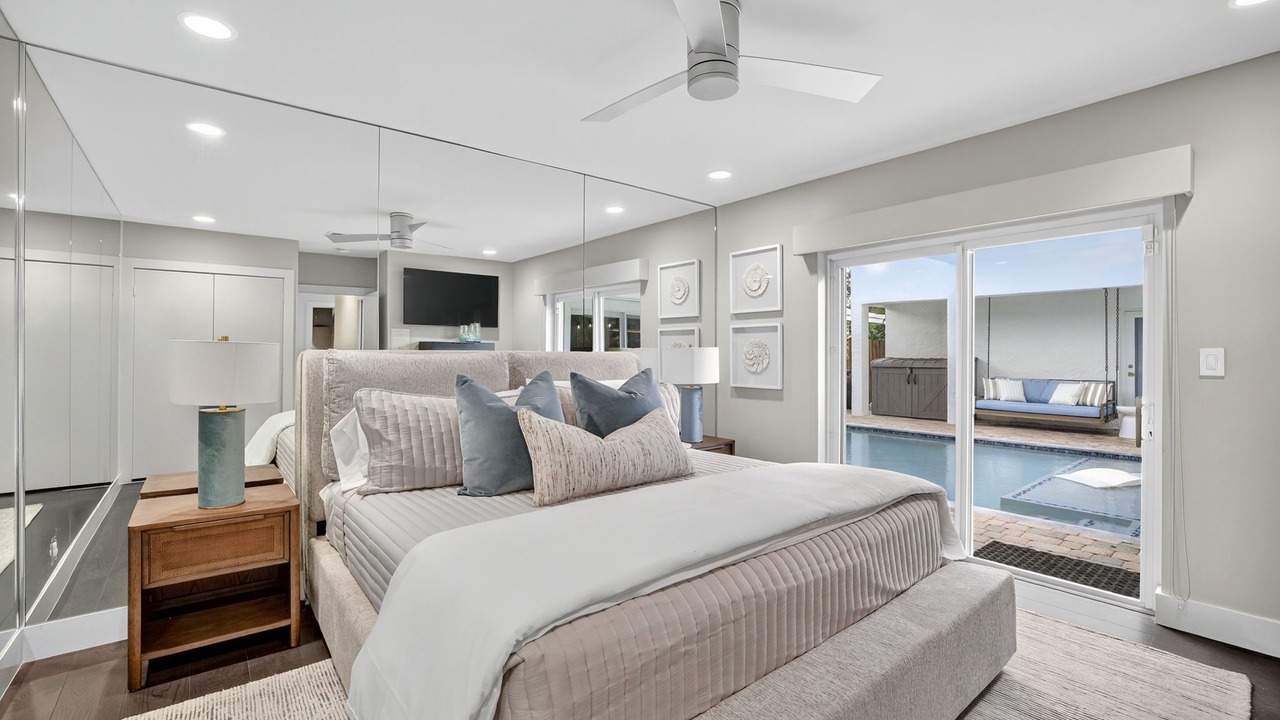 Photo of Bedroom in Harbour Inlet