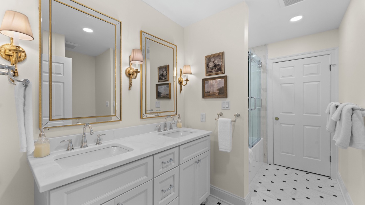 Photo of Bathroom in Madison