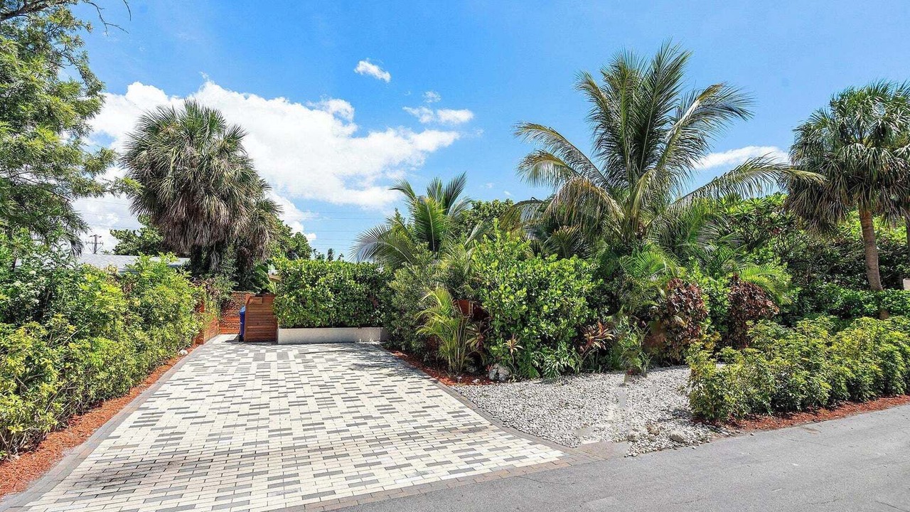 Photo of Outdoor in Coral Brook