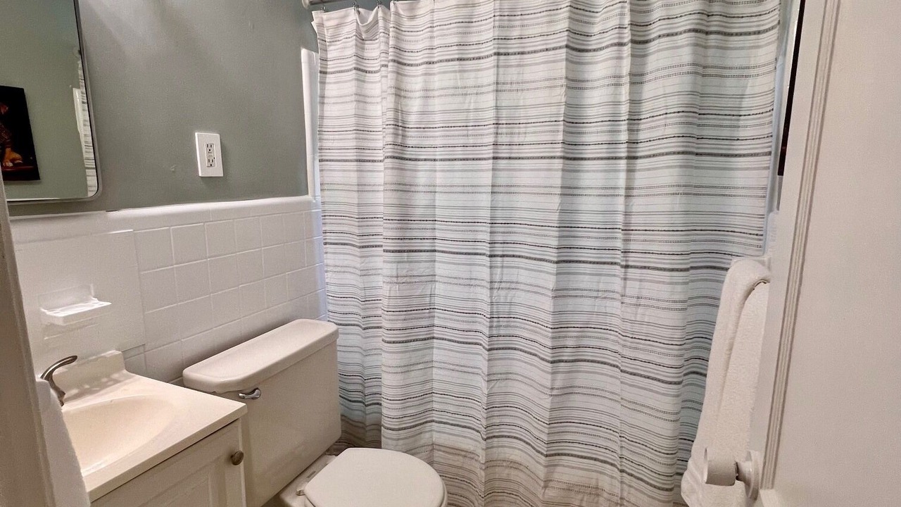 Photo of Bathroom in Riverside Park