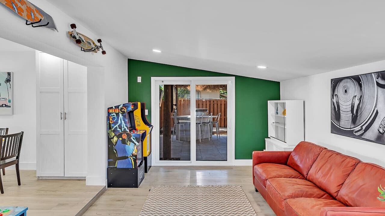 Photo of Livingroom in Coral Ridge Isles