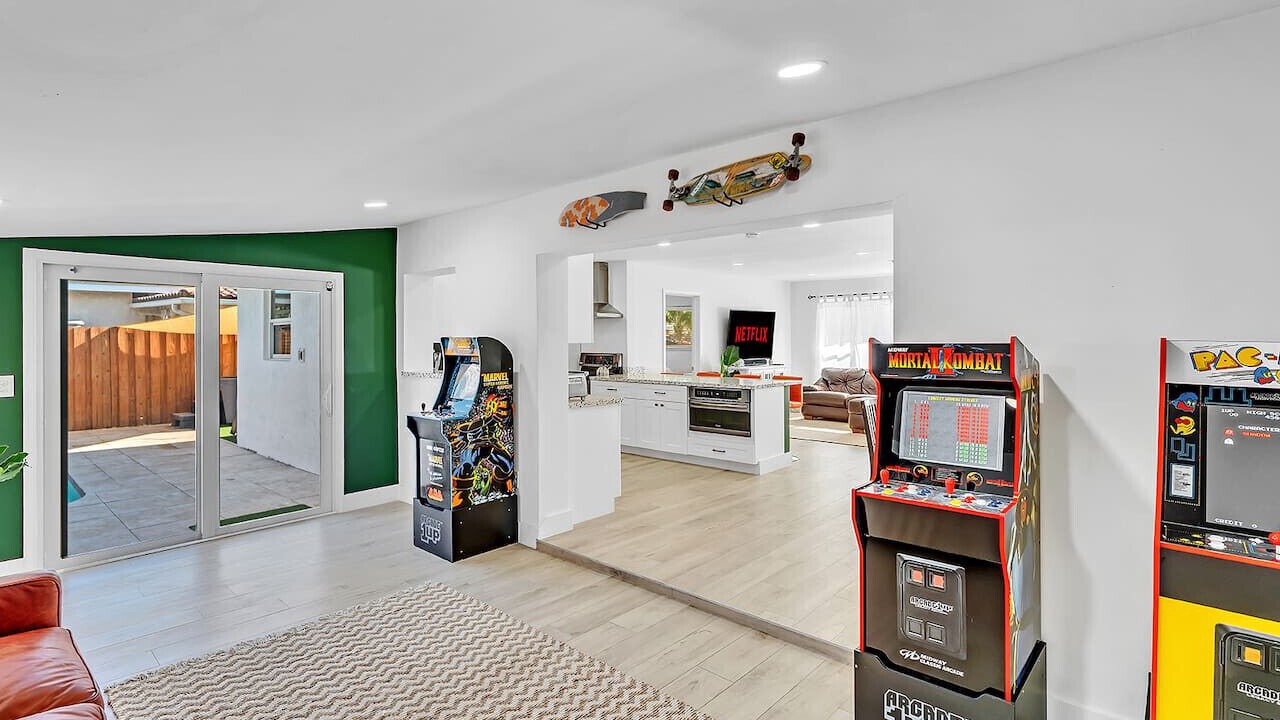 Photo of Bedroom in Coral Ridge Isles