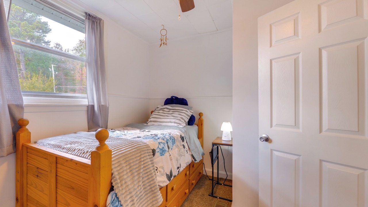 Photo of Bedroom in Unionville