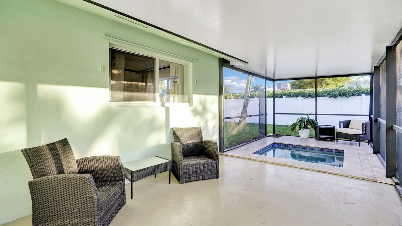 Photo of Outdoor in Garden Isles