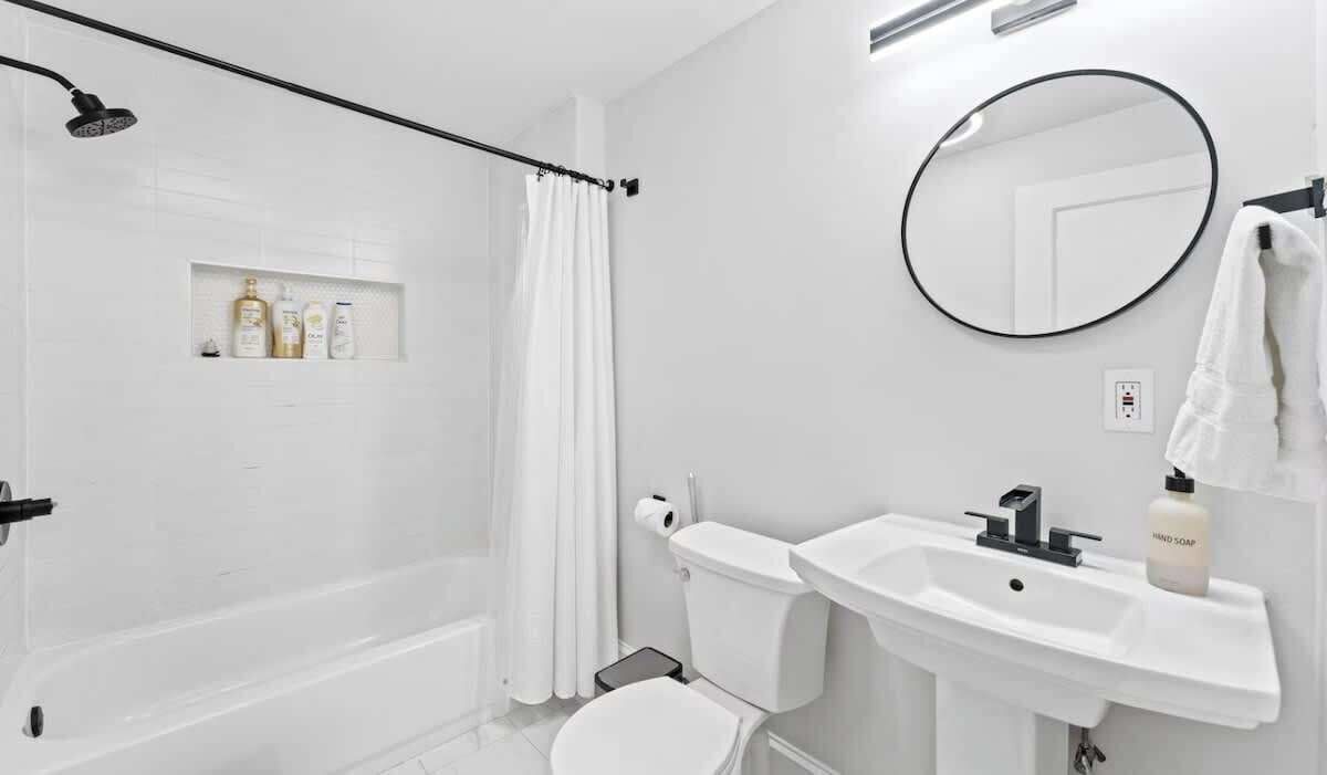 Photo of Bathroom in McGinley Square