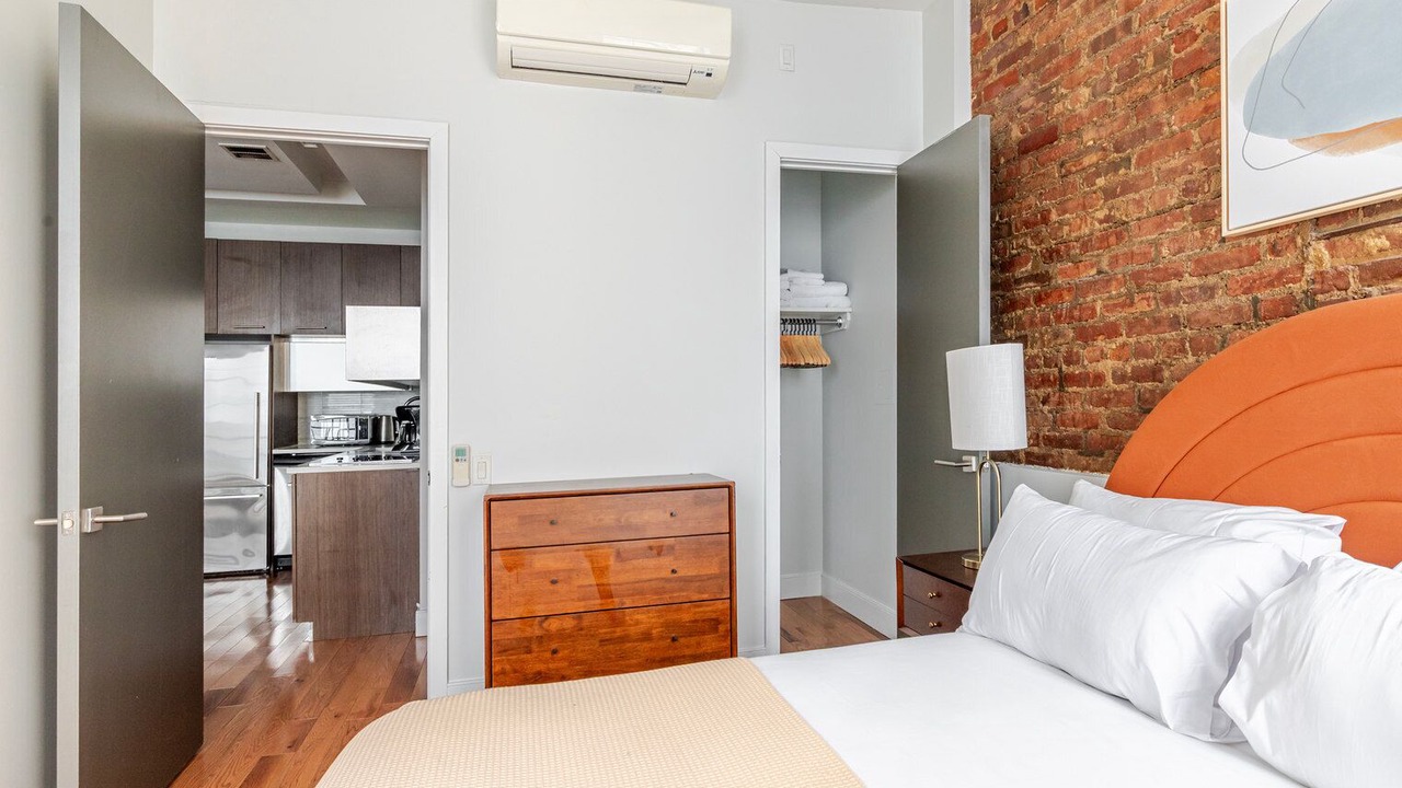 Photo of Bedroom in Downtown Brooklyn