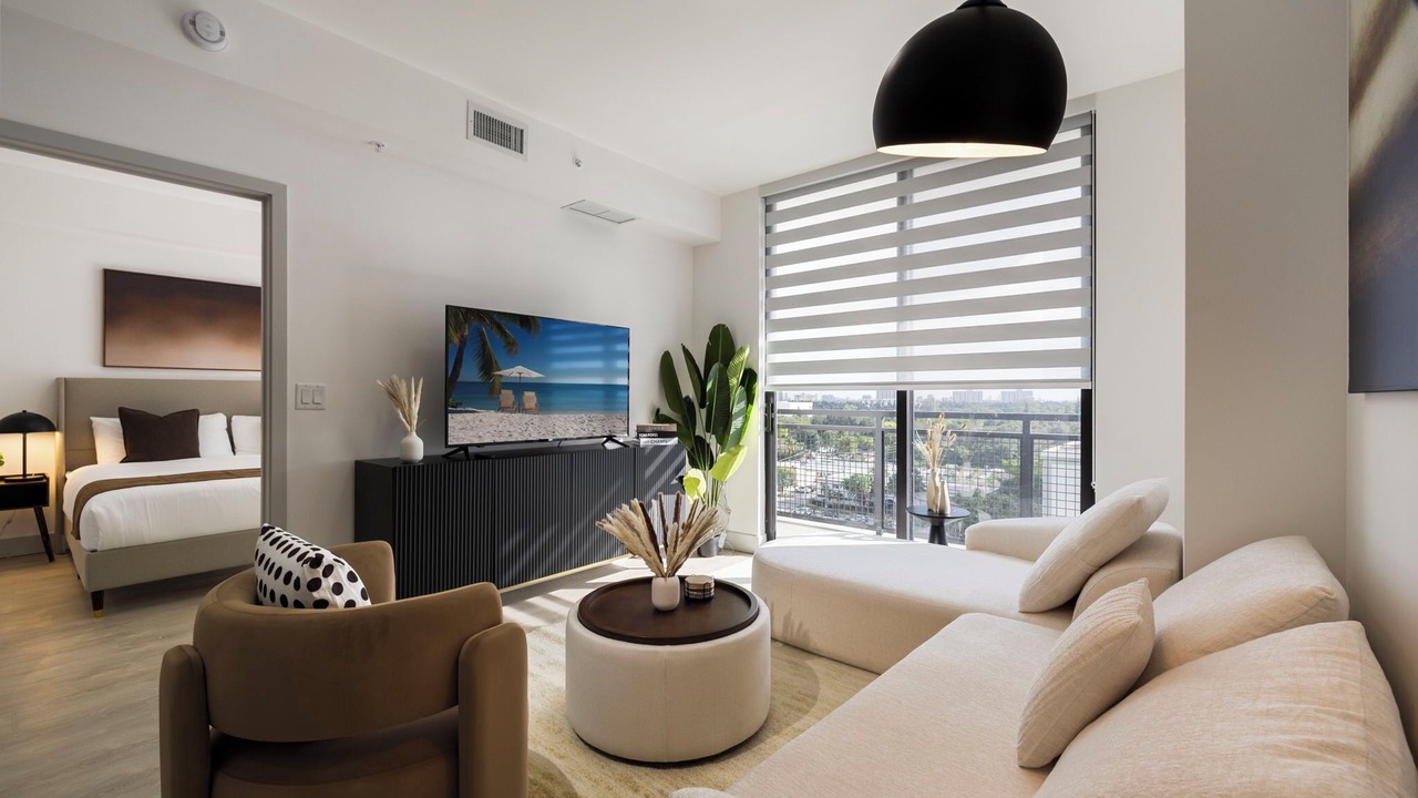 Photo of Livingroom in North Miami
