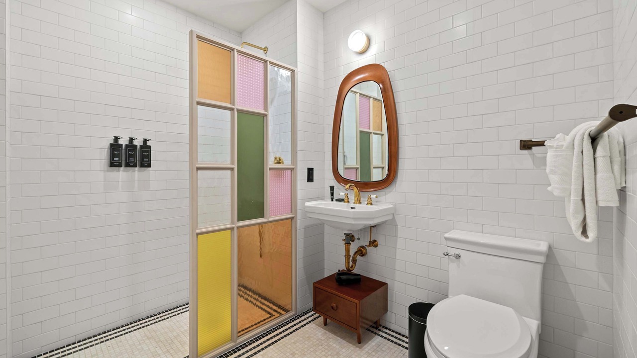Photo of Bathroom in Bowery