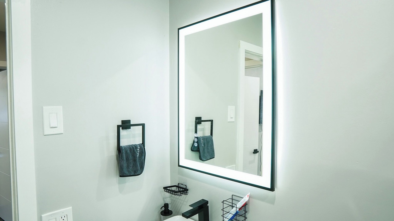 Photo of Bathroom in Hollywood