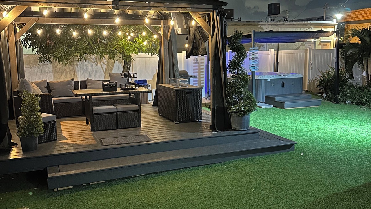 Photo of Patio Balcony in Hollywood
