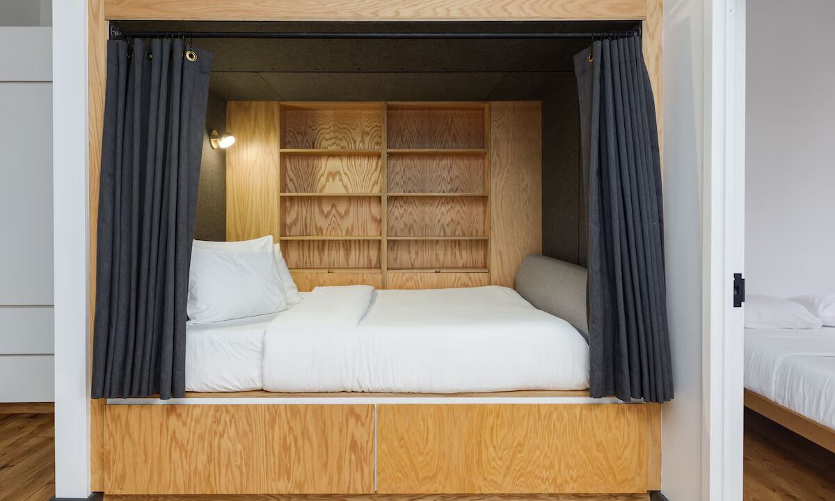Photo of Bedroom in Financial District